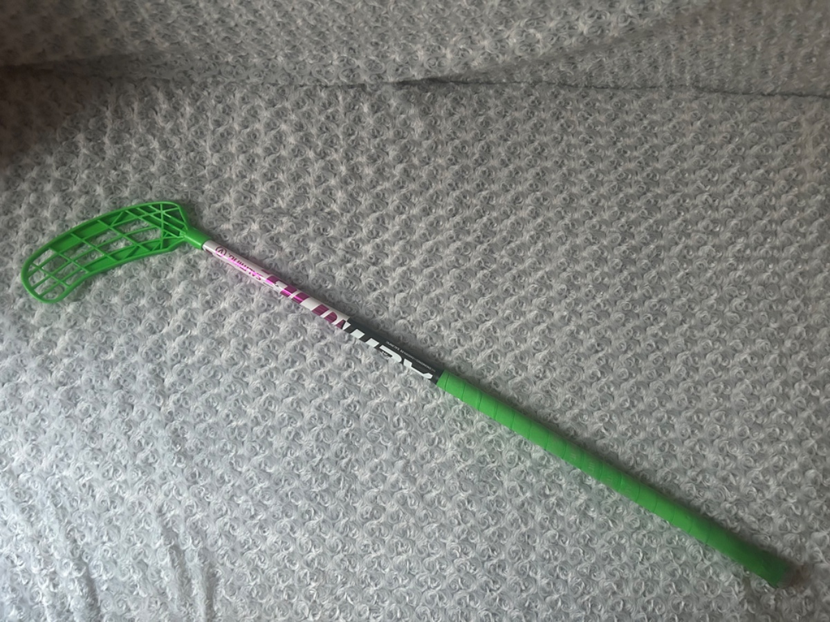 Florbalka Salming levá tvrdá 96 cm