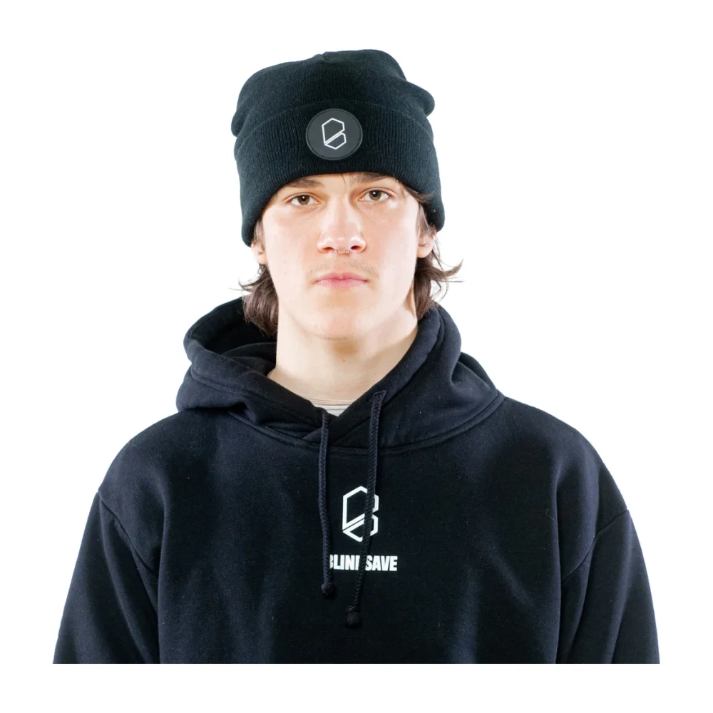 16a17376bb7c27-blindsave-vault-winter-beanie-2.webp